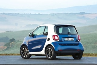 Αποκάλυψη για τα νέα Smart ForTwo & ForFour