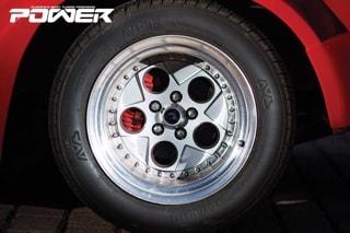 Lamborghini Countach Replica 220Ps