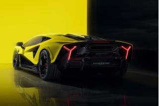 H Lamborghini παρουσιάζει ένα μοντέλο… Fenomeno