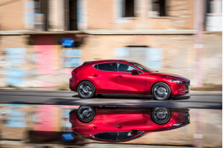 Mazda 3 Skyactive-G 2.0 Auto 122Ps