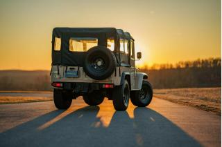 H Legacy Overland έκανε restomod το Toyota Land Cruiser FJ40