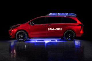 Toyota Sienna Remix Concept: Από το… Μπουρνάζι ως τη Μύκονο και το… Λας Βέγκας