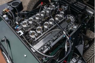 Ένα μοναδικό restomod της Jaguar E-Type με V12 κινητήρα