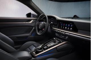 Ισχυρότερη, ταχύτερη και βαρύτερη η νέα Porsche 911 Turbo S