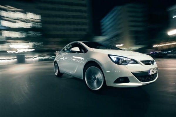 OPEL ASTRA GTC 1.6T SPORT 180PS