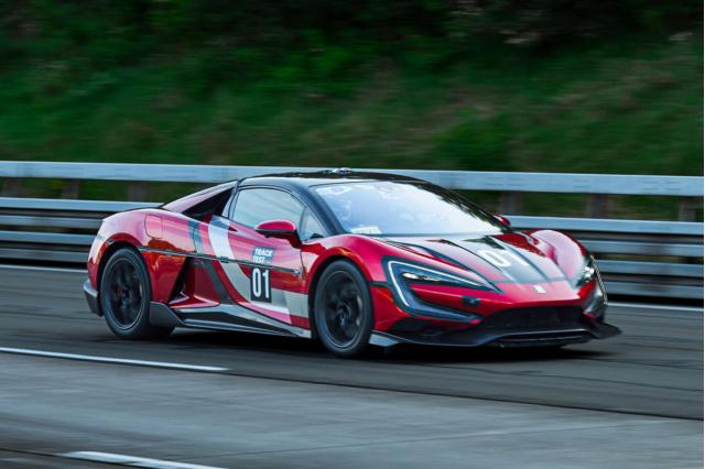 To Yangwang U9 είναι ξανά το ταχύτερο EV στον κόσμο [+video]