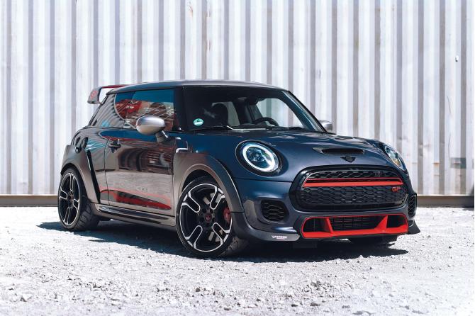 Mini John Cooper Works GP 360Ps