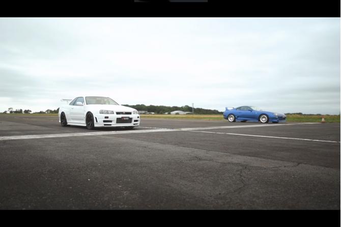 Nissan Skyline R34 GT-R VS Toyota Supra