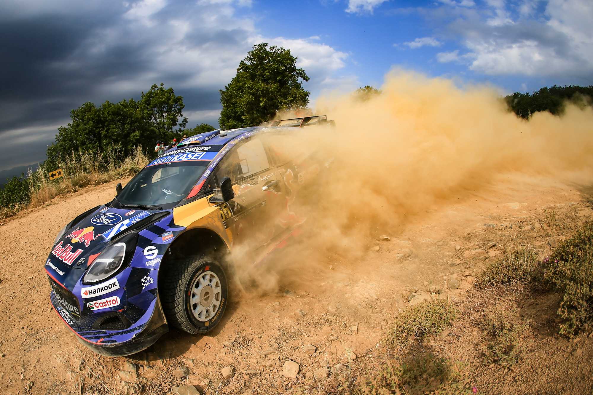 Κυριαρχική νίκη του Tanak στο EKO Rally Acropolis 2025