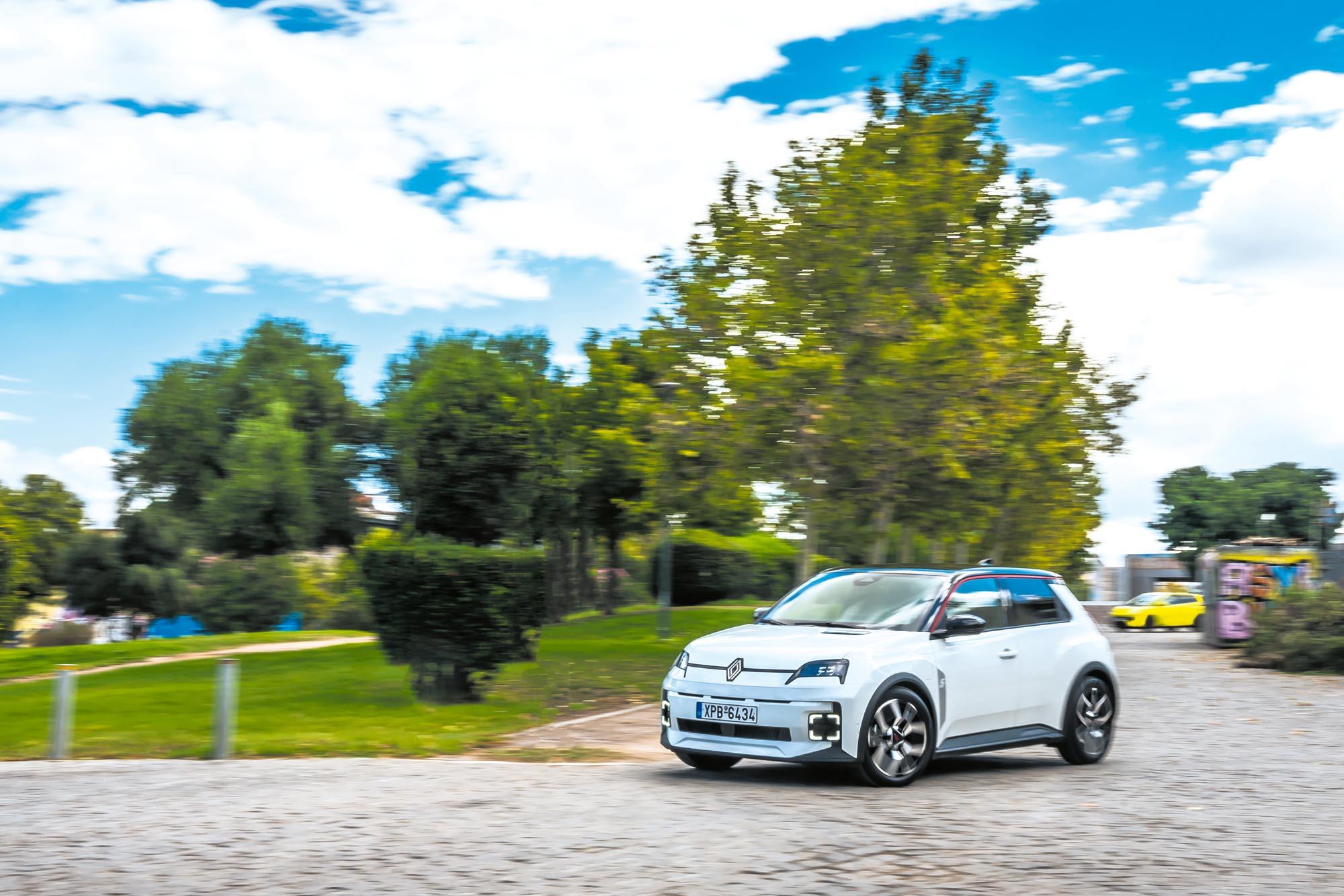 Renault 5 40kWh 120Ps 