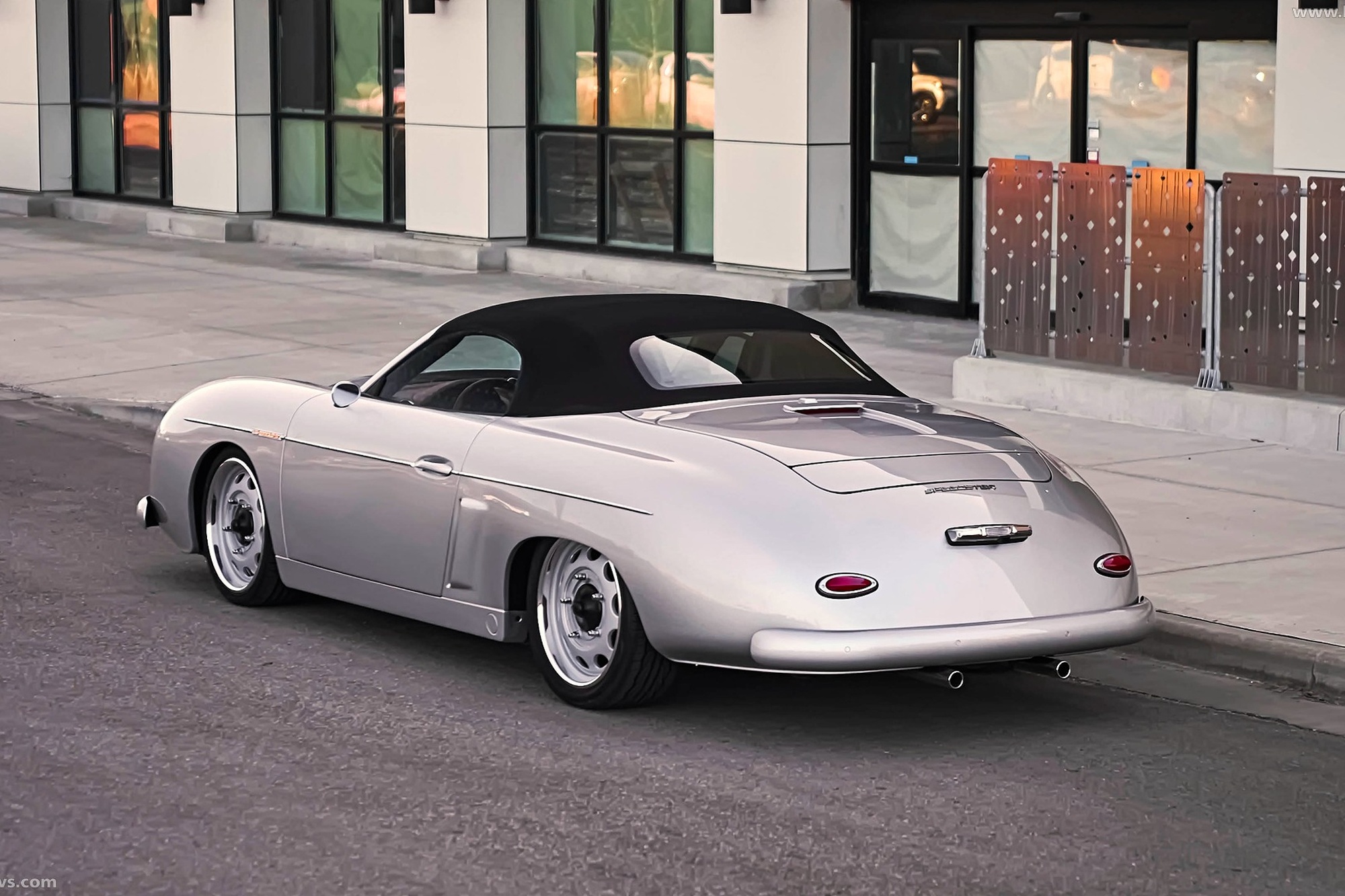 Speedster πάνω σε Porsche 718 Boxster: Σύγχρονη βάση, κλασική ψυχή 