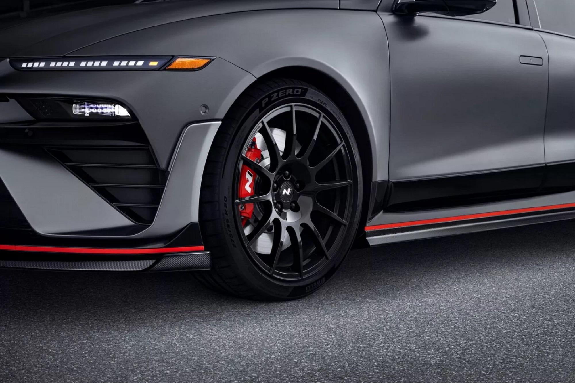 HYUNDAI IONIQ 6 N CARBON PACK, ENA ΗΛΕΚΤΡΙΚΟ GT3 