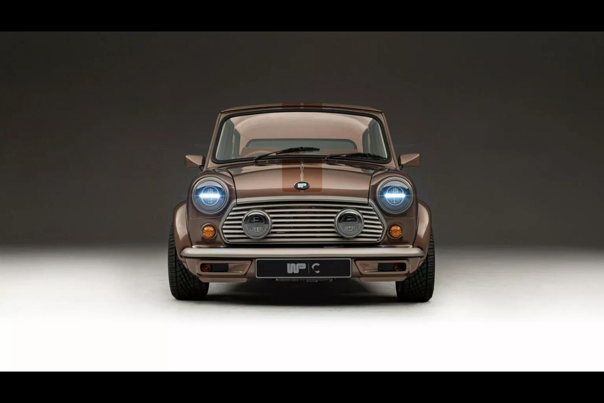 Κλασικό Mini Restomod από την Callum 