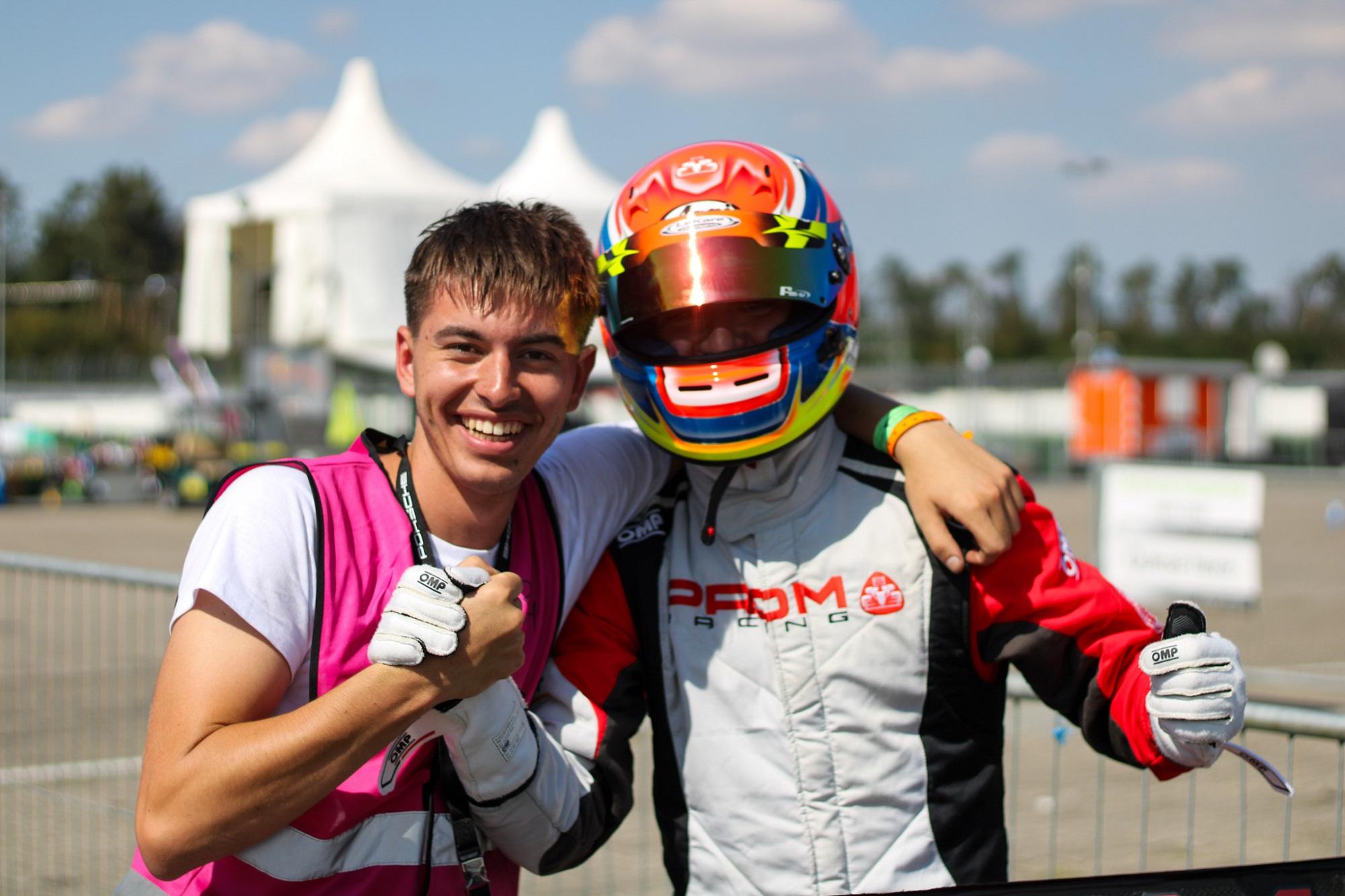 Prom Racing: Η Ελληνική Ομάδα που Πρωταγωνιστεί στον Μηχανοκίνητο Αθλητισμό 