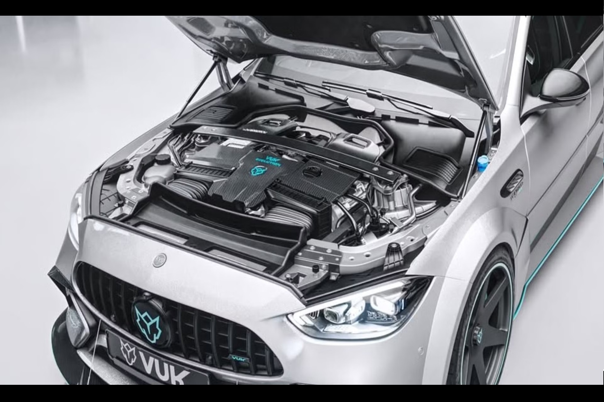 VUK Mercedes-AMG C63 